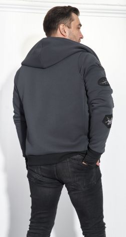 Мужские куртки и пальто