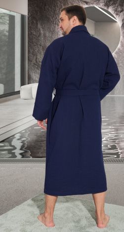 Мужской вафельный халат полезный подарок