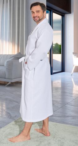 Мужской вафельный халат полезный подарок