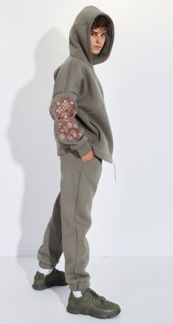 Мужские спортивные костюмы