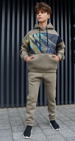 Спортивный костюм