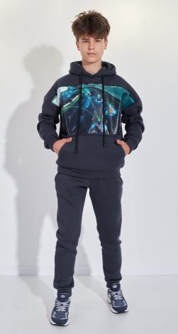 Спортивный костюм