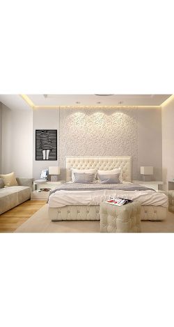 Декор на стіну