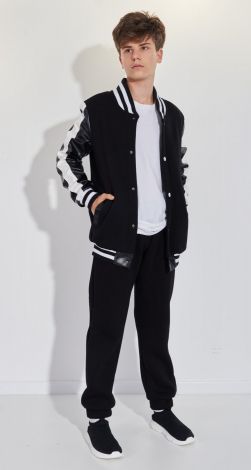 Модный бомбер