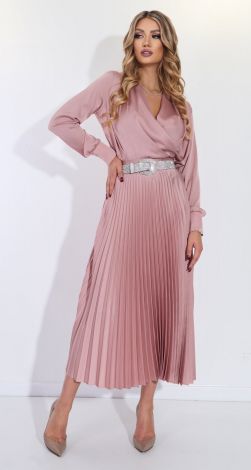 Костюм зі спідницею гофре із шовку