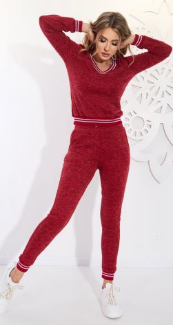 Прогулянковий костюм