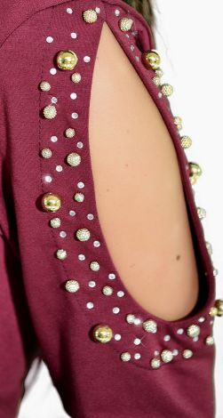 Костюмы женские