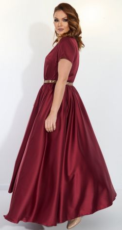 Платья больших размеров