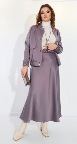 Костюмы женские