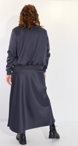 Костюмы женские