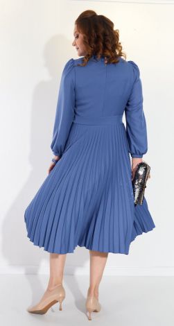 Платья больших размеров