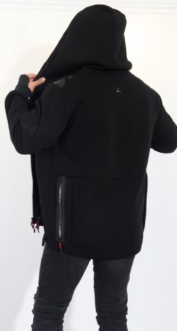 Мужские куртки и пальто