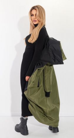 Жіночий верхній одяг