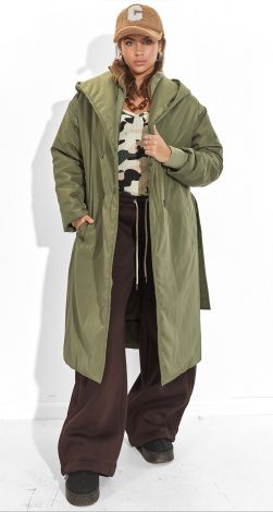 Жіночий верхній одяг