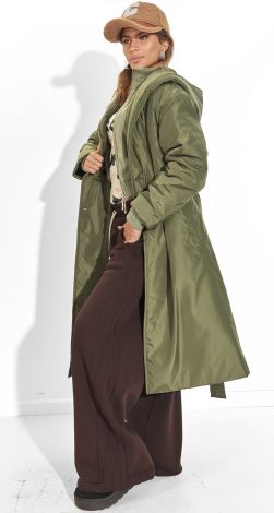 Жіночий верхній одяг