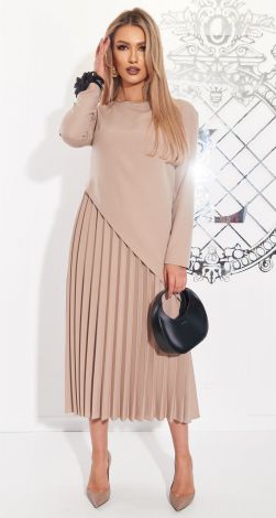 Красивое платье плиссе