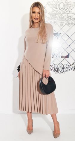 Красивое платье плиссе