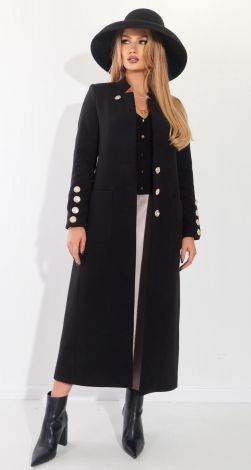 Feminine black coat