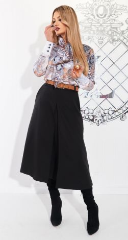 Розкльошена спідниця зі складками