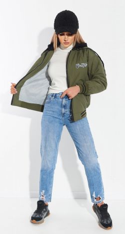 Windbreaker jacket for a girl