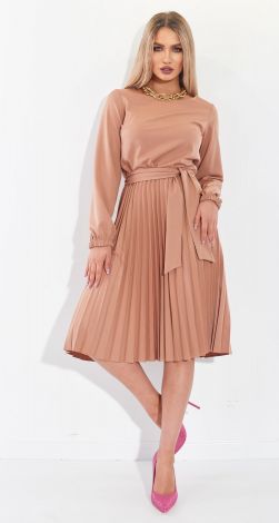 Красивое платье  плиссе