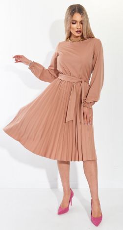 Красивое платье  плиссе