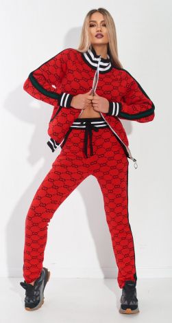 Вязаный брючный костюм