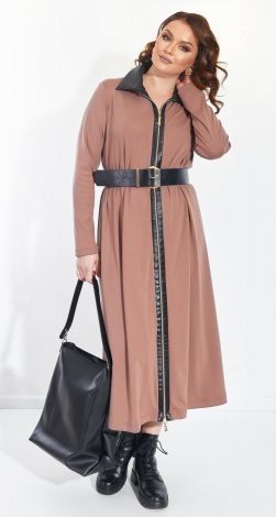 Стильное трикотажное платье