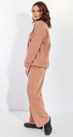 Прогулочный костюм