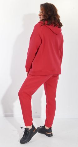 Comfortable warm snakeskin suit