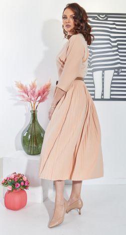 Комфортное платье плиссе