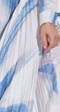 Шелковое платье с юбкой в складку гофре