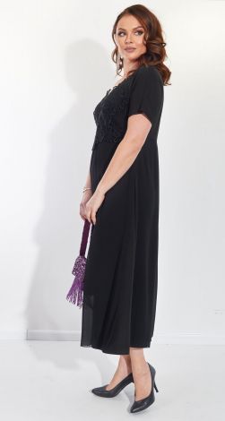 Платья больших размеров