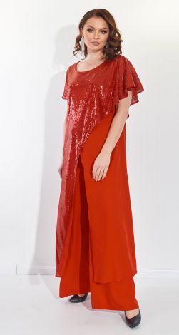 Костюмы женские