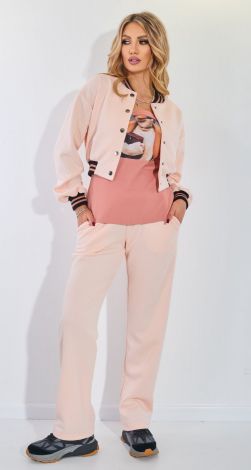 Гарний костюм