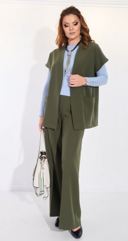 Костюми жіночі