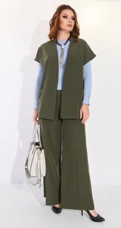 Костюми жіночі