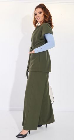 Костюми жіночі