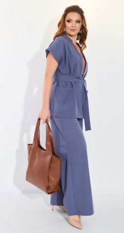 Костюми жіночі