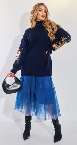 Свитер с пайеткой