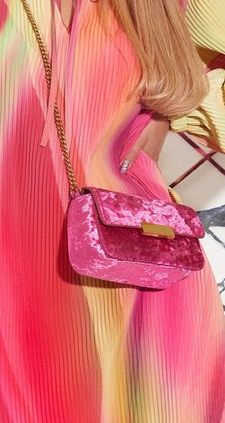 Платье плиссе