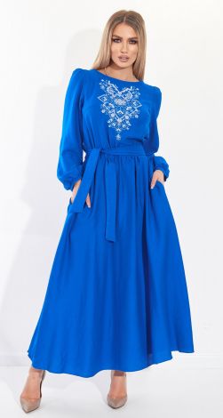 Льняное платье с вышивкой