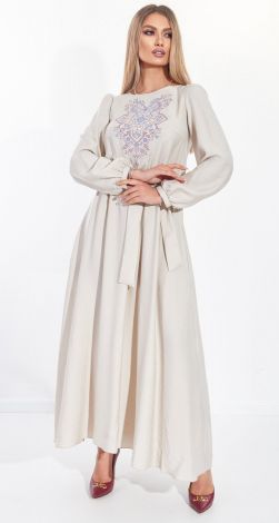 Льняное платье с вышивкой