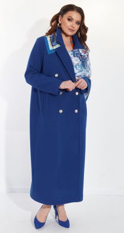 Long double-breasted coat