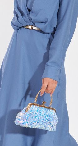 Красивое льняное платье