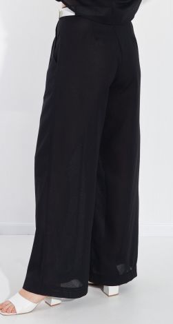 Костюмы женские