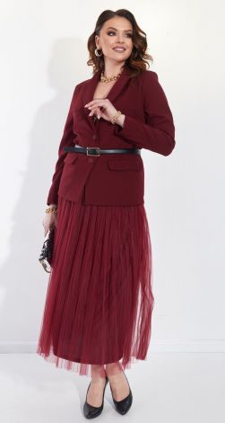 Костюми жіночі