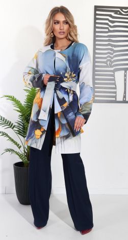 Жіночий верхній одяг