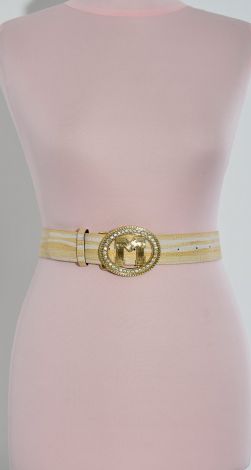 Ремешок с металлической пряжкой