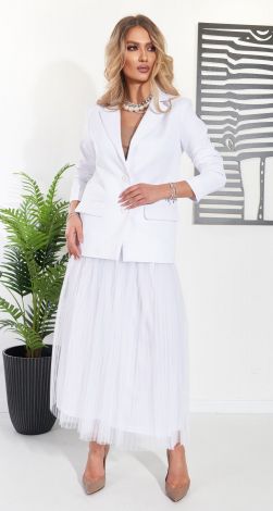 Костюми жіночі